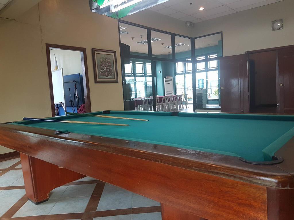 Luxury Spacious 2Br In Salcedo Village Manila Exterior photo