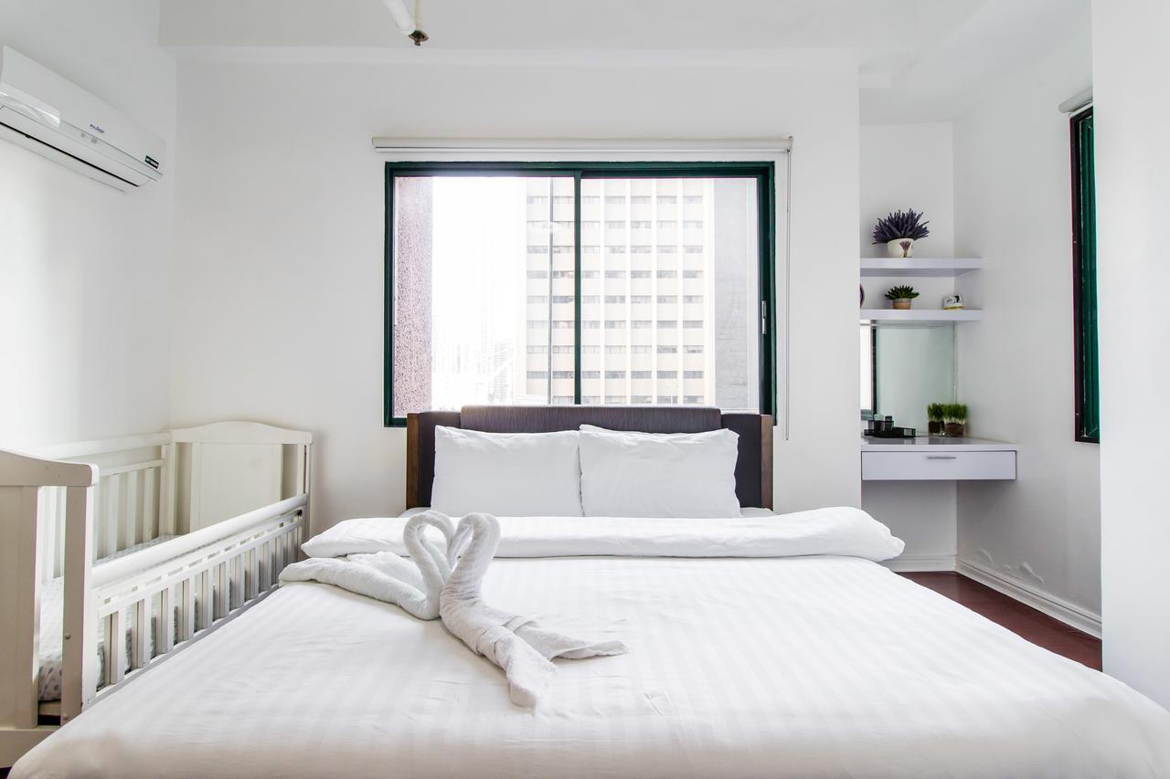Luxury Spacious 2Br In Salcedo Village Manila Exterior photo
