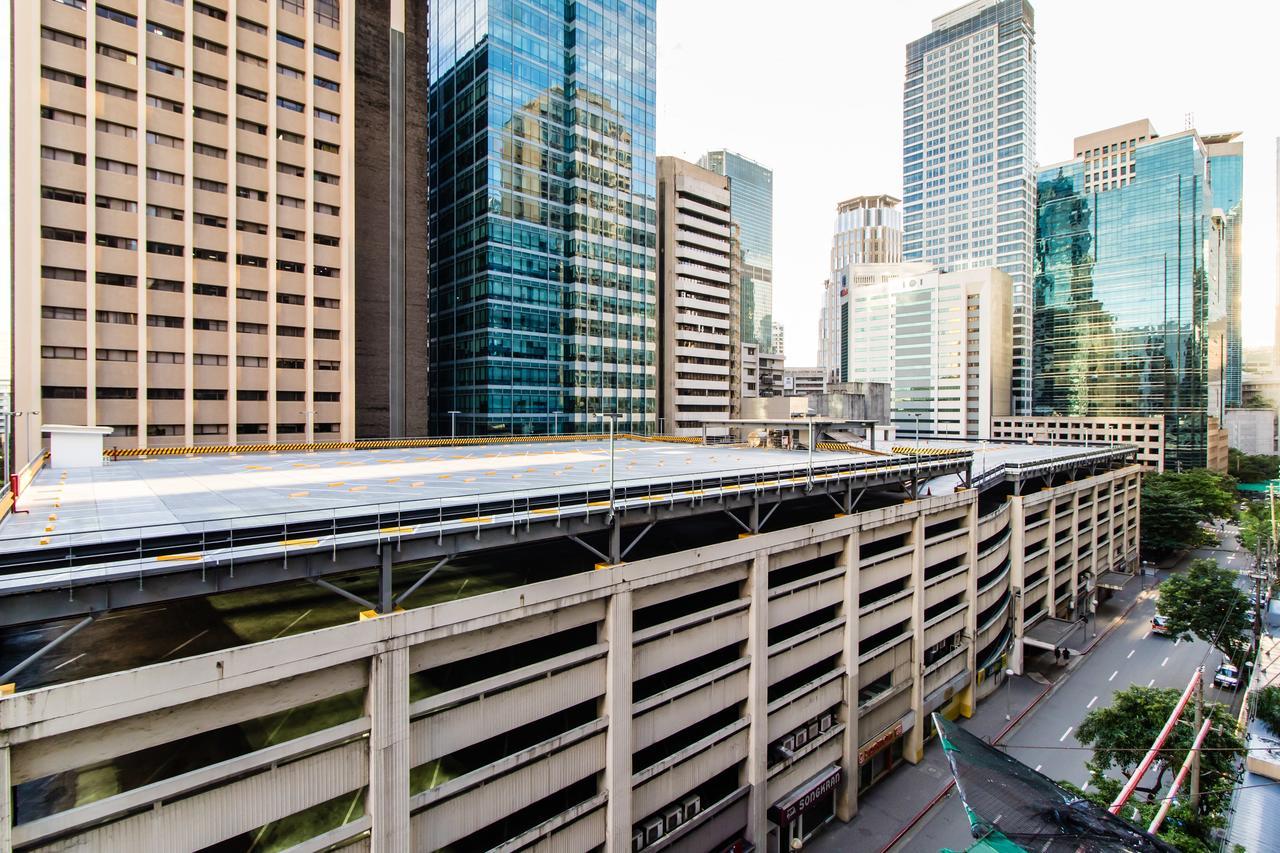 Luxury Spacious 2Br In Salcedo Village Manila Exterior photo