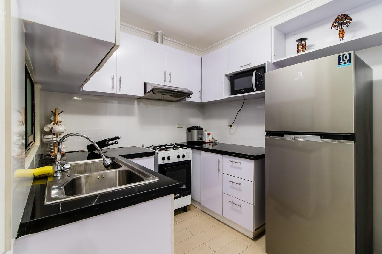 Luxury Spacious 2Br In Salcedo Village Manila Exterior photo