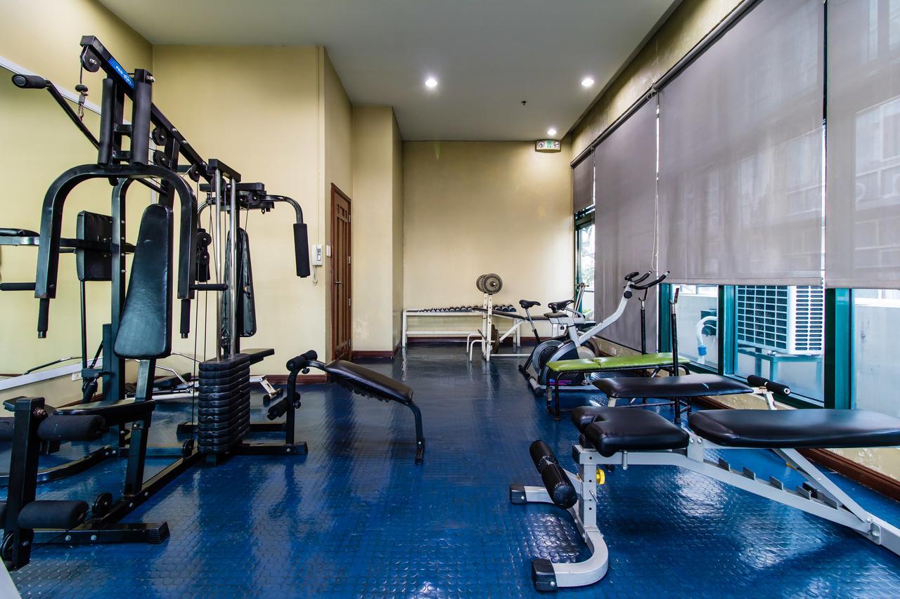 Luxury Spacious 2Br In Salcedo Village Manila Exterior photo
