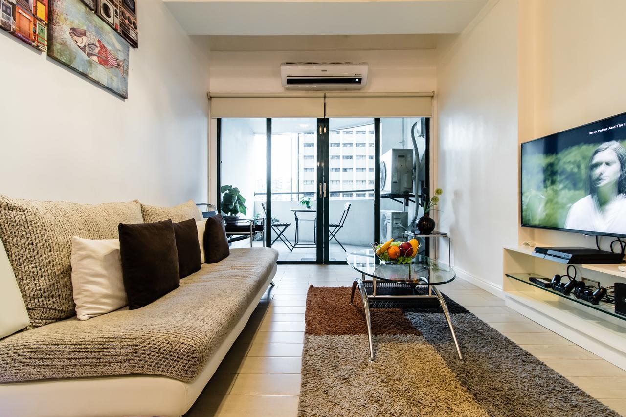 Luxury Spacious 2Br In Salcedo Village Manila Exterior photo