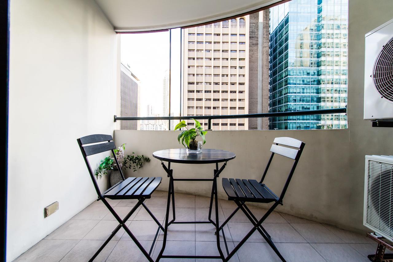 Luxury Spacious 2Br In Salcedo Village Manila Exterior photo