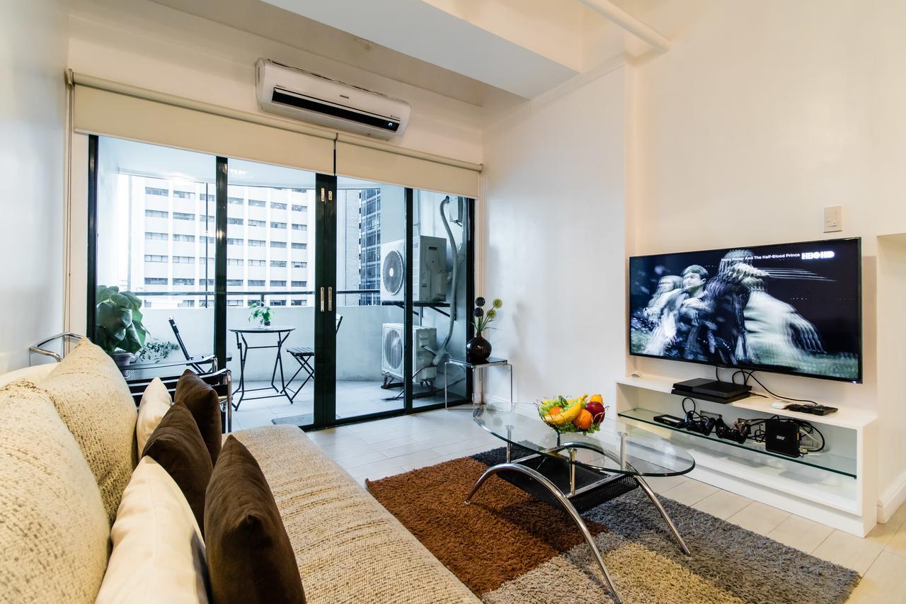 Luxury Spacious 2Br In Salcedo Village Manila Exterior photo