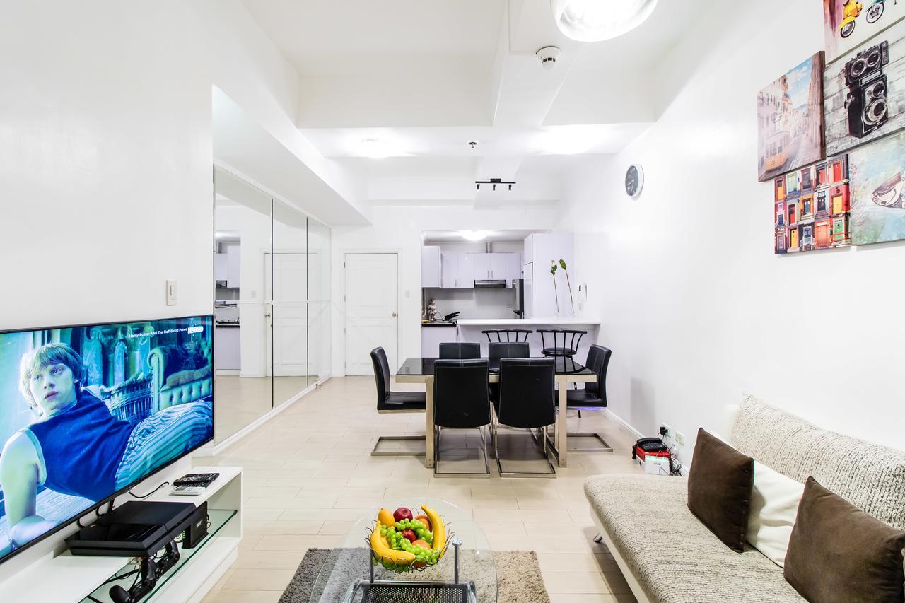 Luxury Spacious 2Br In Salcedo Village Manila Exterior photo